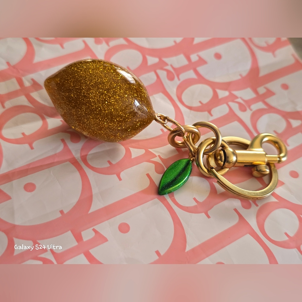 Lemon Bag Charm/ Keychain NEW - Picture 8 of 14